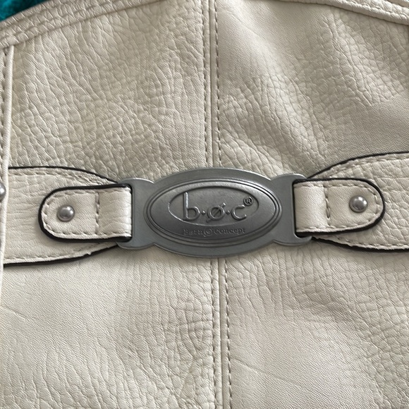 BOC cream purse - Picture 3 of 5